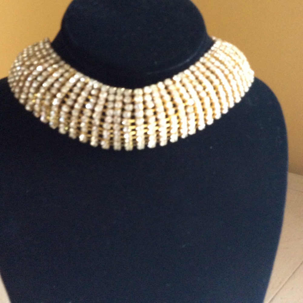 Faux diamond choker